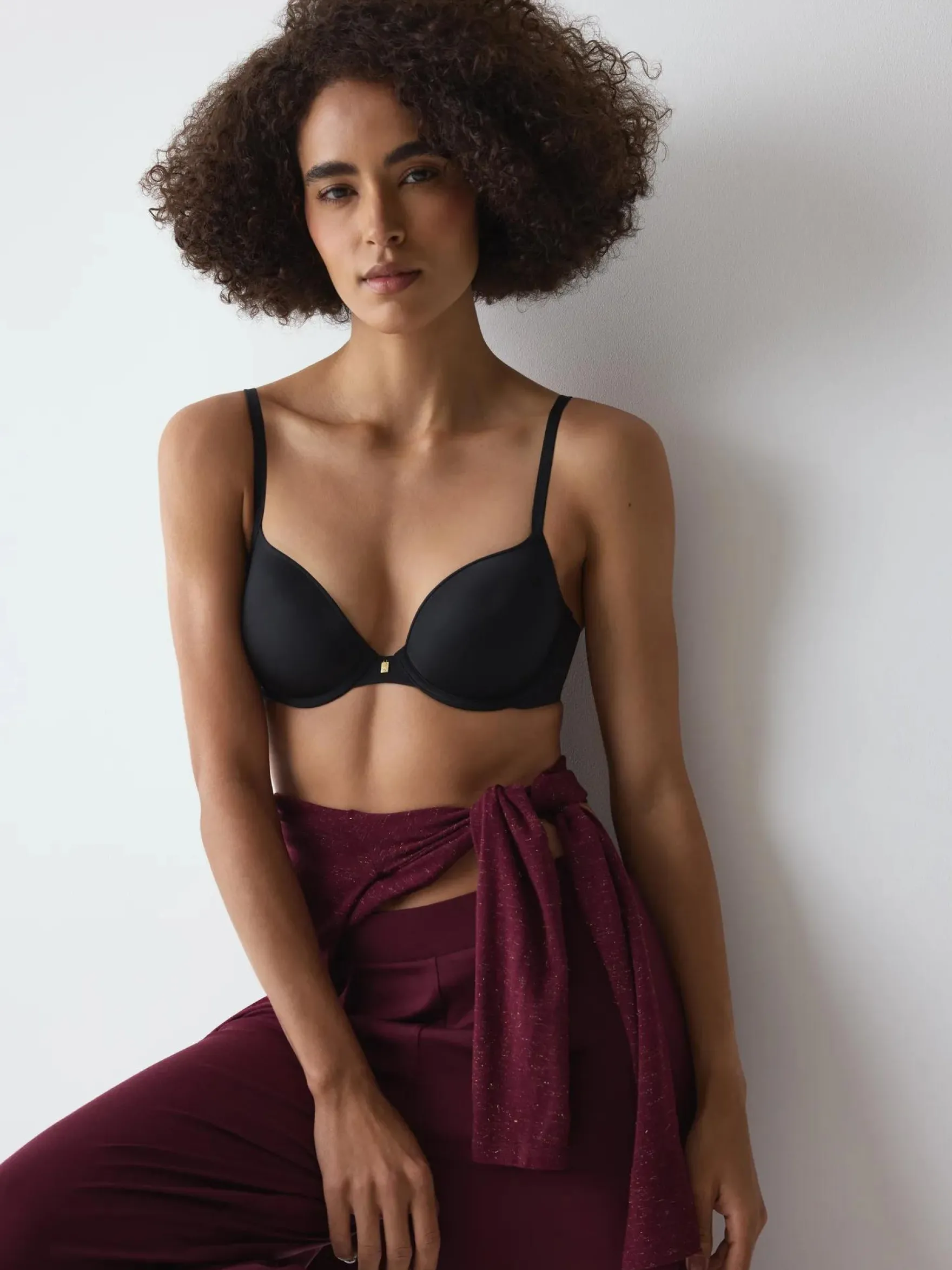 BODY MAKE-UP ESSENTIALS