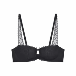 BODY MAKE-UP ILLUSION LACE