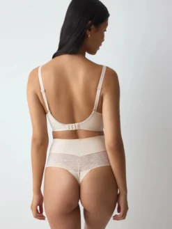 COMFORT CONTOUR