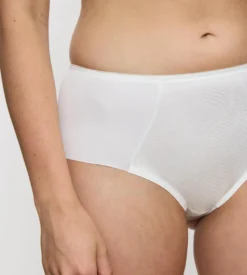 ESSENTIAL MINIMIZER