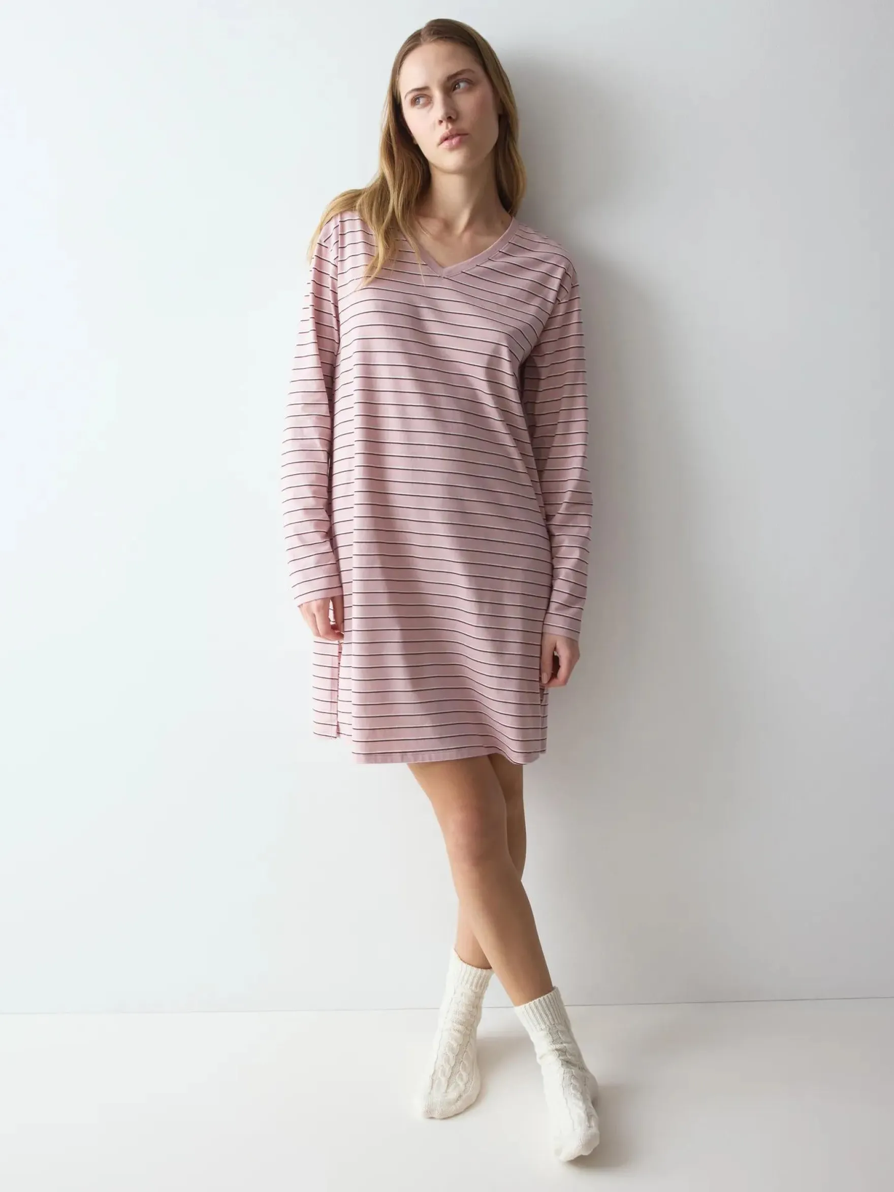 NIGHTDRESSES