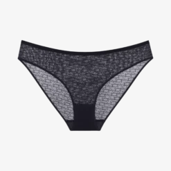 TRIUMPH SIGNATURE SHEER