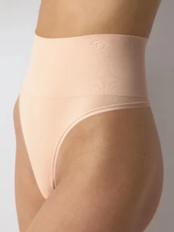TRIUMPH SOFT SCULPT